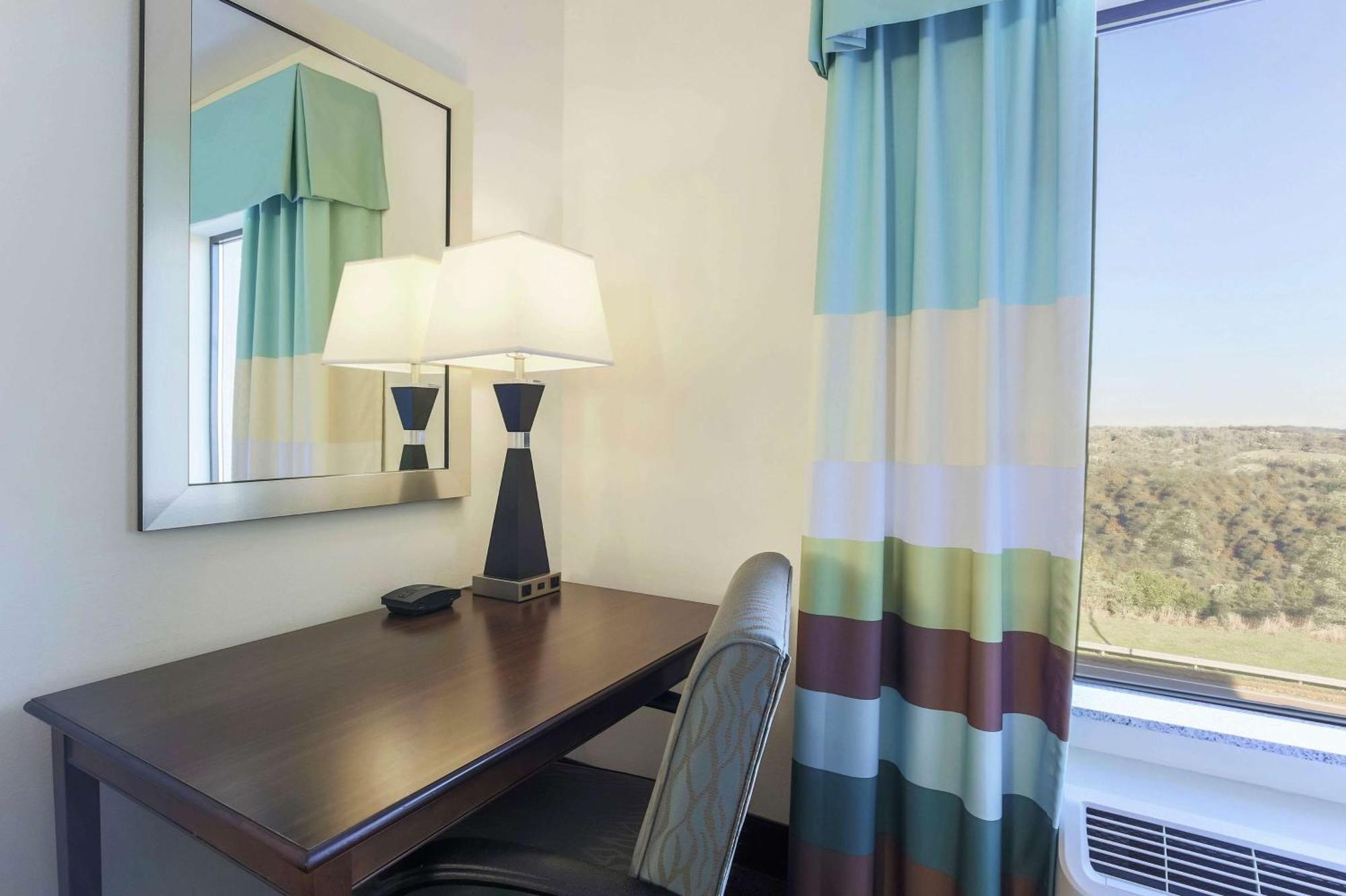 Hampton Inn & Suites Wheeling - The Highlands Triadelphia Kültér fotó